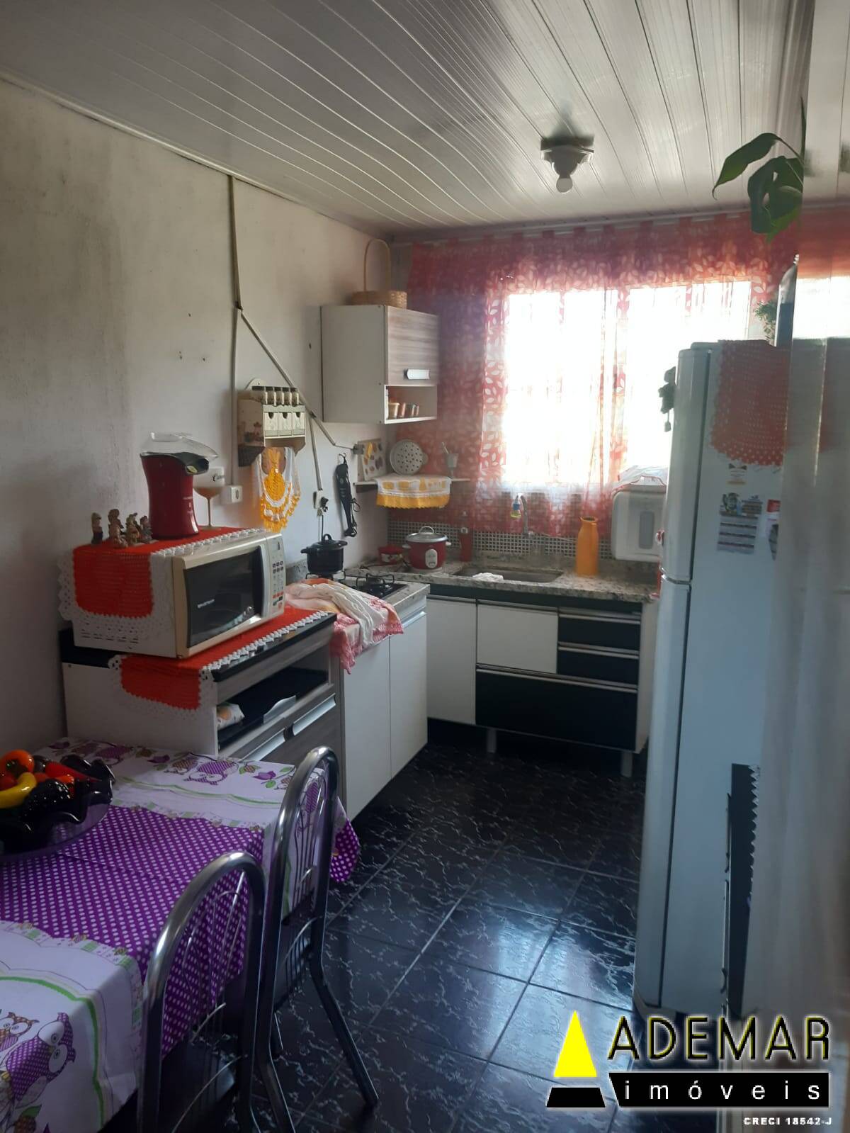 Casa à venda com 1 quarto, 80m² - Foto 8