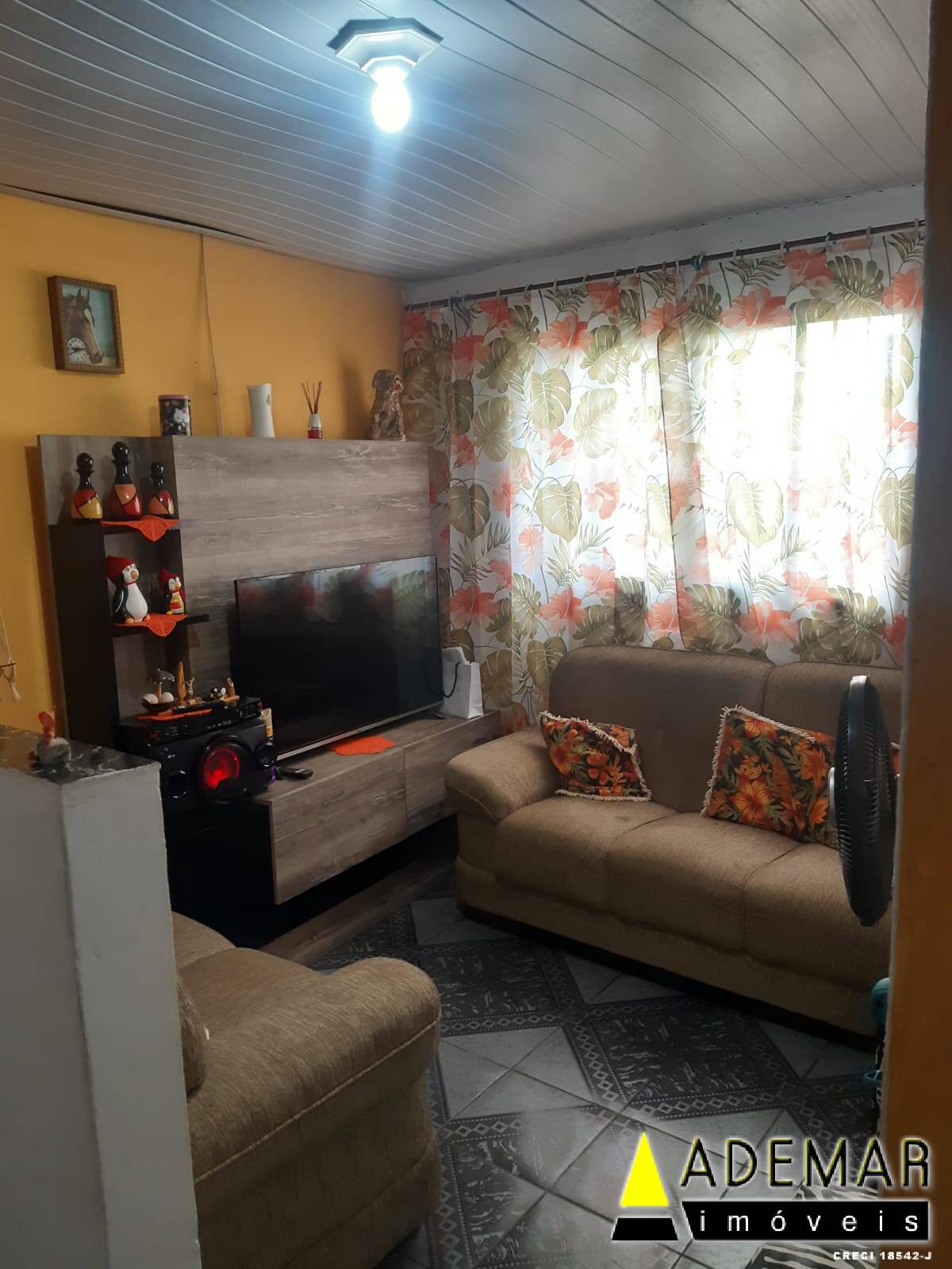 Casa à venda com 1 quarto, 80m² - Foto 7