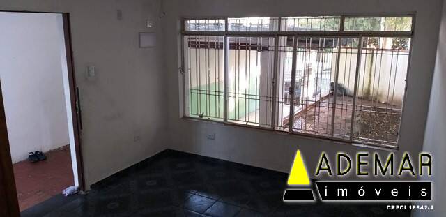 Casa à venda com 2 quartos, 340m² - Foto 3