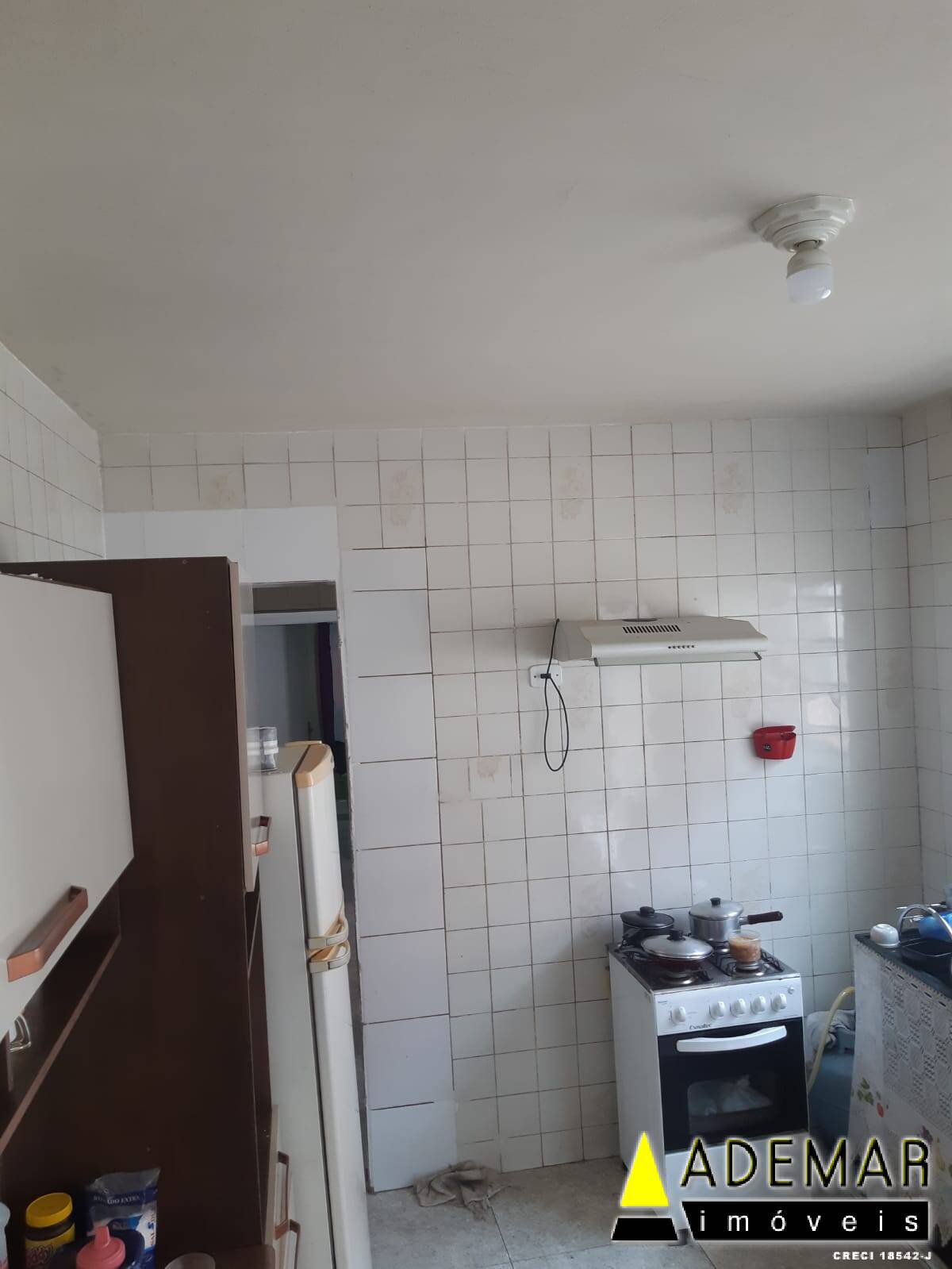 Casa à venda com 4 quartos, 150m² - Foto 23