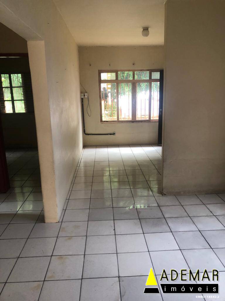 Casa à venda com 3 quartos, 300m² - Foto 8