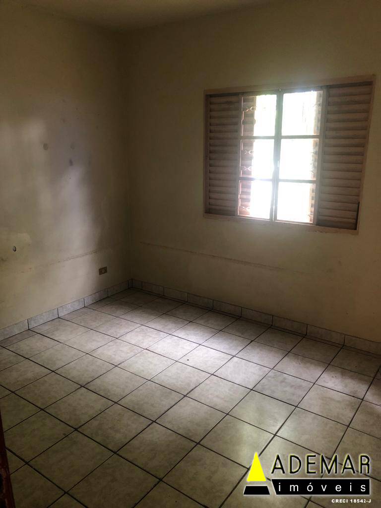 Casa à venda com 3 quartos, 300m² - Foto 10