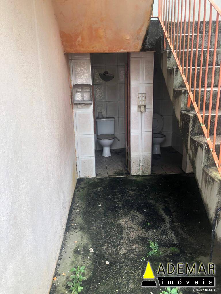 Casa à venda com 3 quartos, 300m² - Foto 19