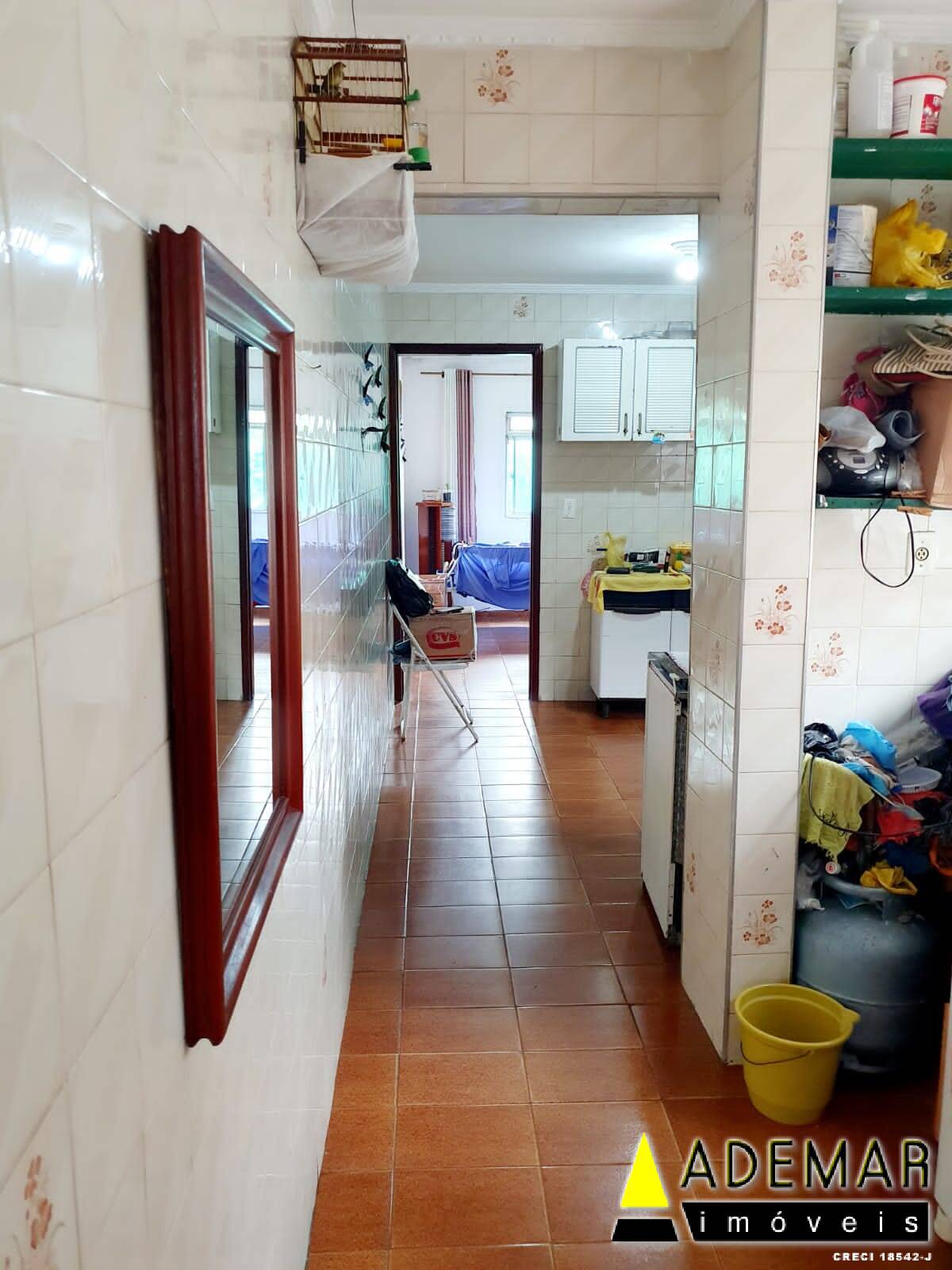 Apartamento à venda com 1 quarto, 50m² - Foto 1