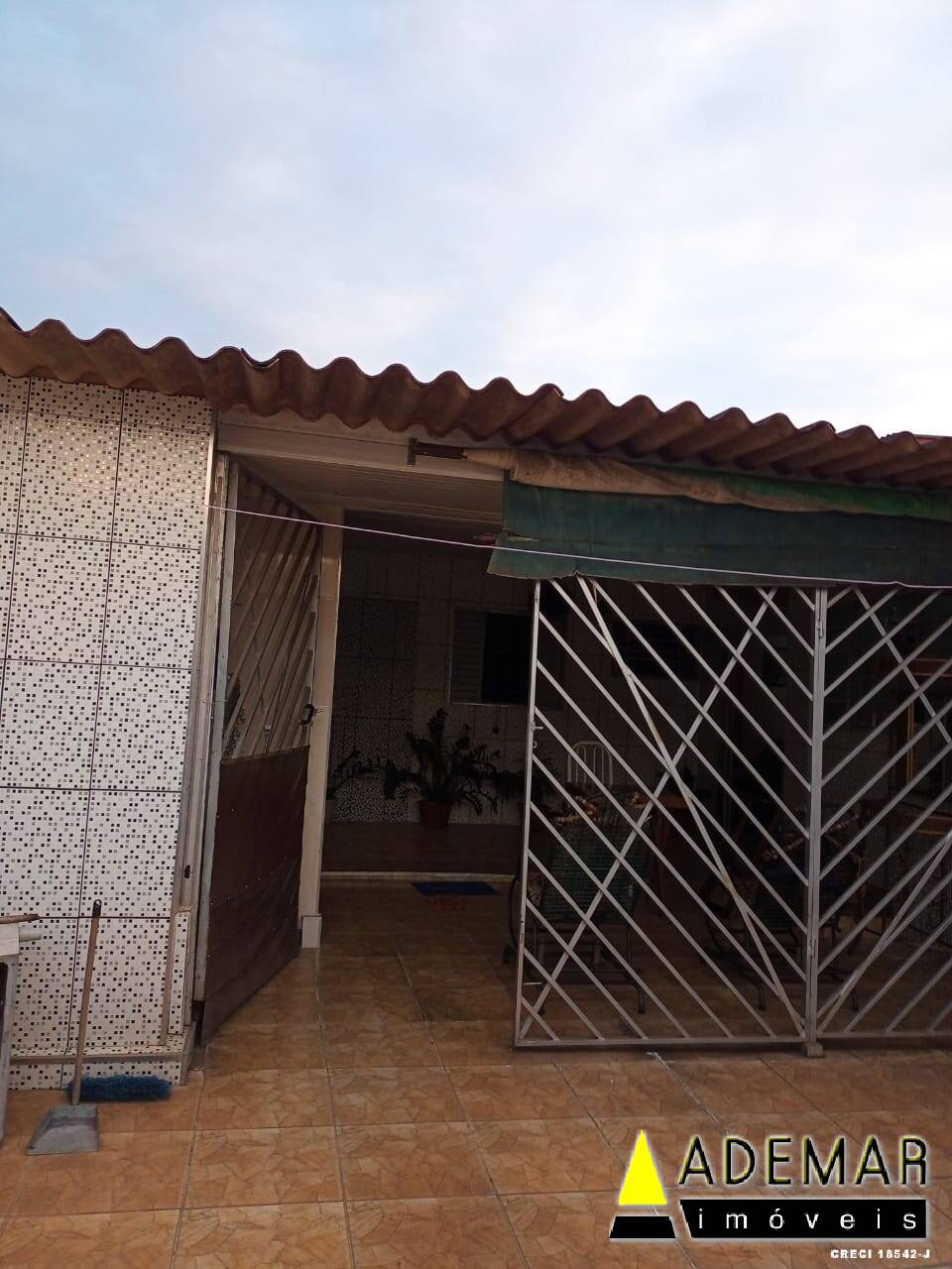 Casa à venda com 3 quartos, 140m² - Foto 14