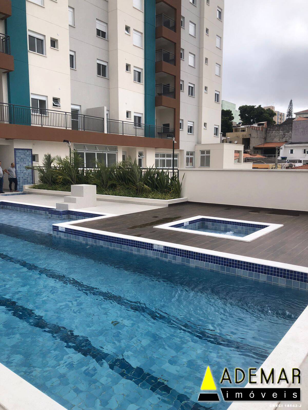 Apartamento à venda com 2 quartos, 48m² - Foto 3