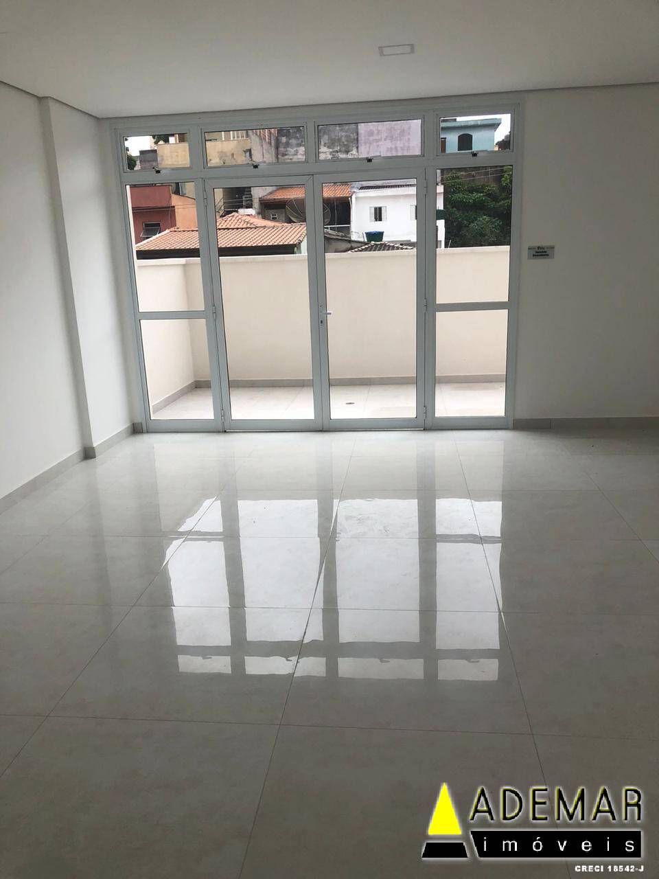 Apartamento à venda com 2 quartos, 48m² - Foto 4