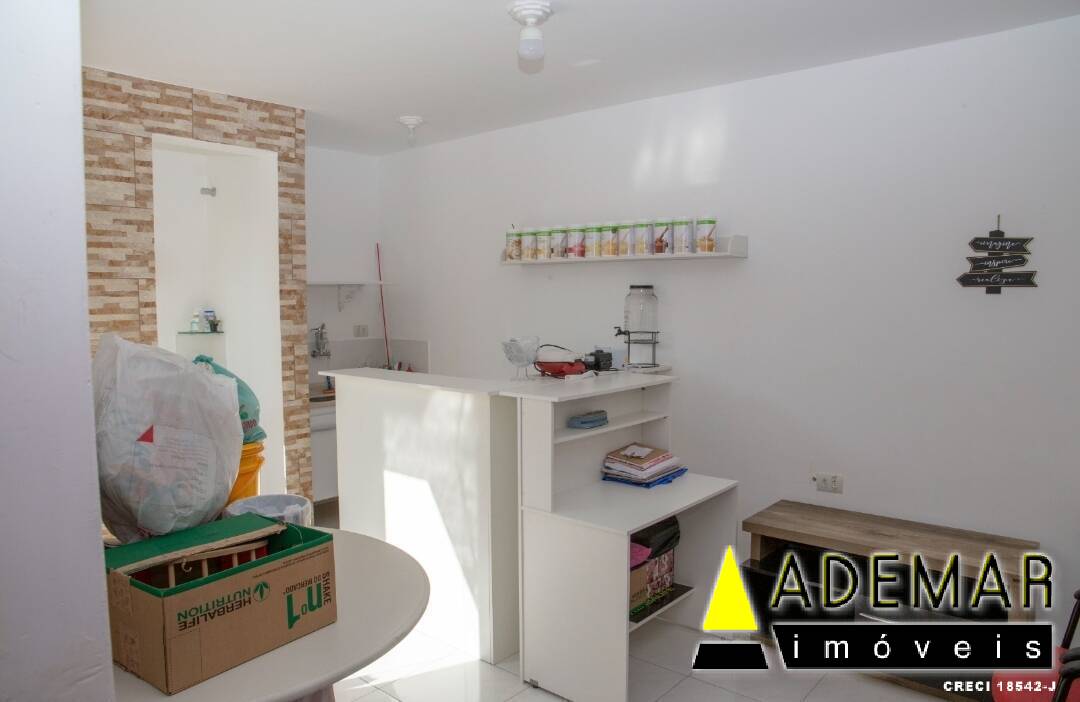 Casa à venda com 3 quartos, 150m² - Foto 11