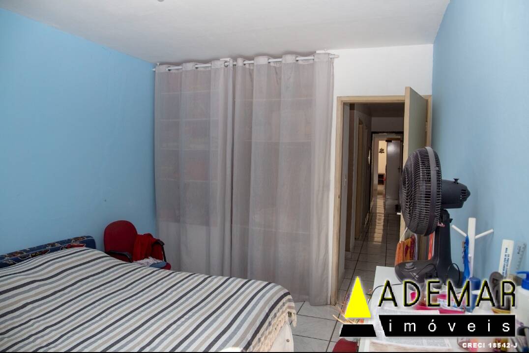 Casa à venda com 3 quartos, 150m² - Foto 13