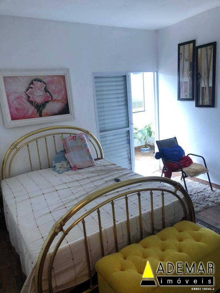 Casa à venda com 2 quartos, 150m² - Foto 10