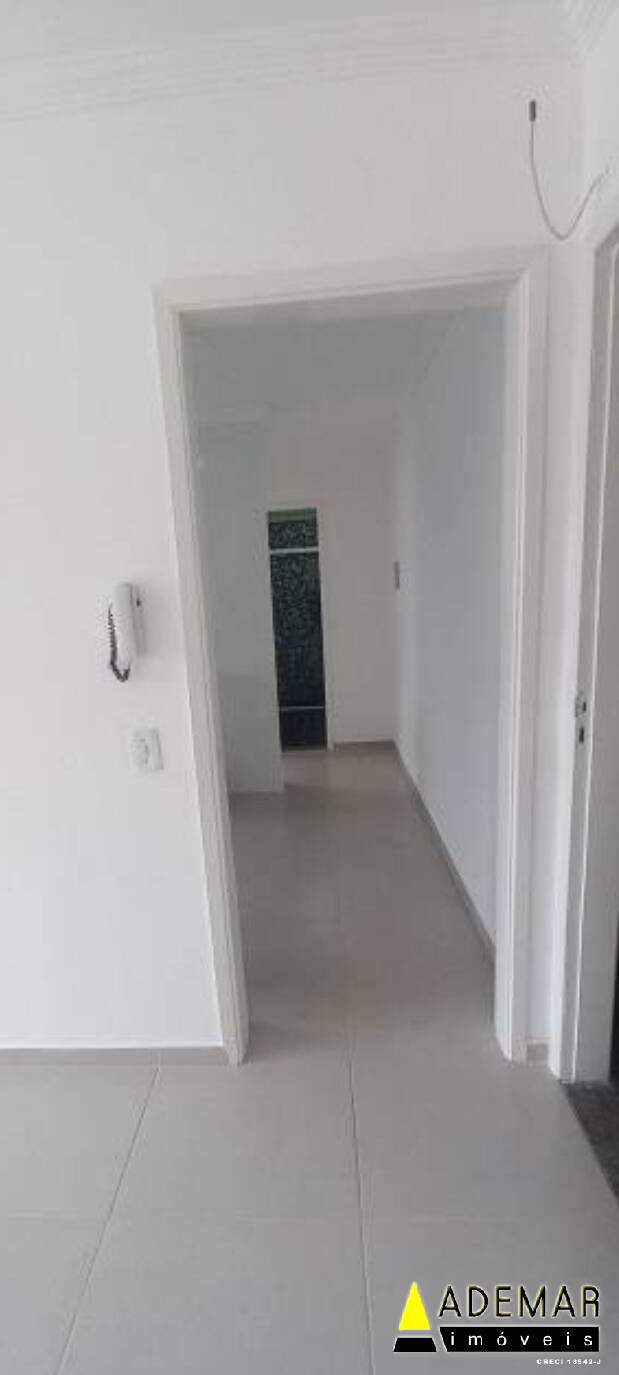 Apartamento à venda com 1 quarto, 45m² - Foto 11