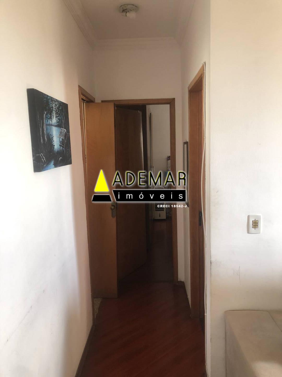 Apartamento à venda com 2 quartos, 56m² - Foto 2