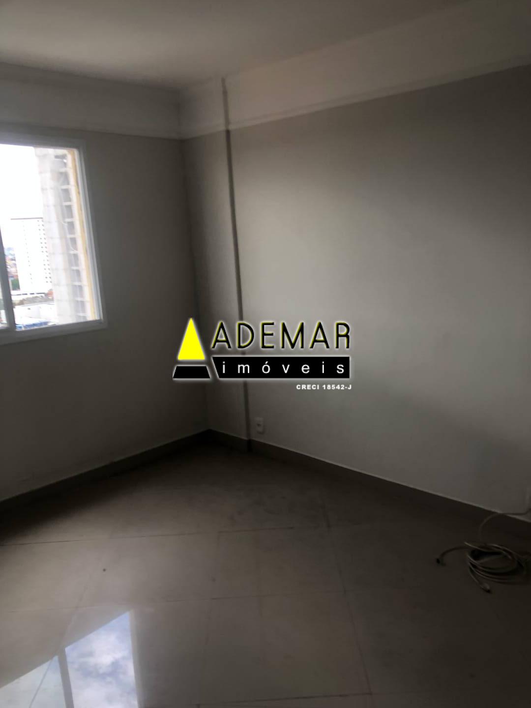 Apartamento à venda com 2 quartos, 55m² - Foto 2