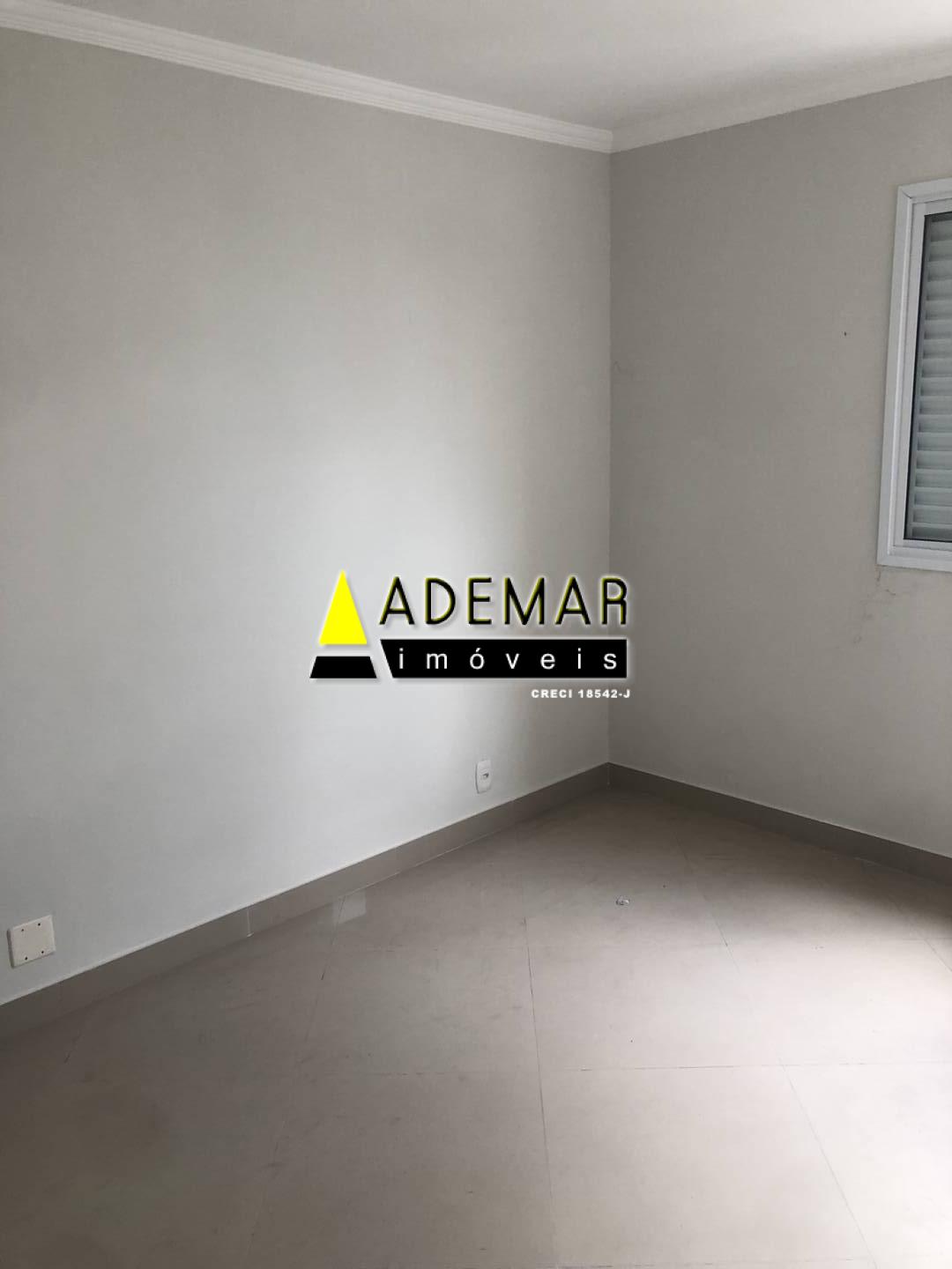 Apartamento à venda com 2 quartos, 55m² - Foto 4