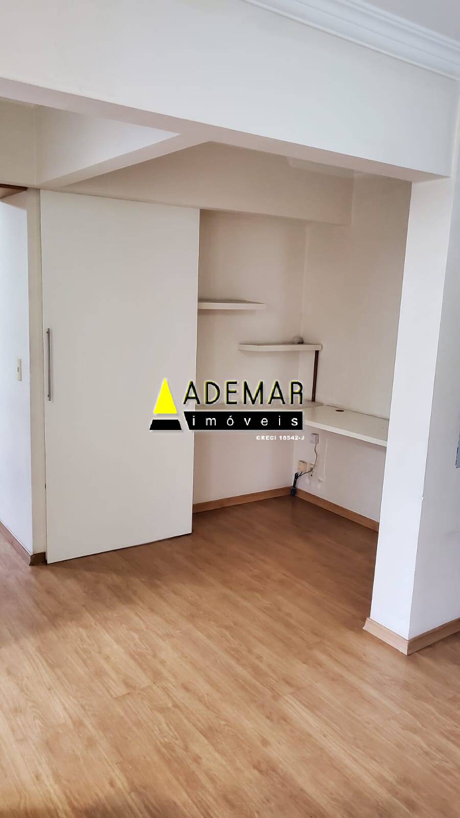 Apartamento à venda com 2 quartos, 51m² - Foto 7