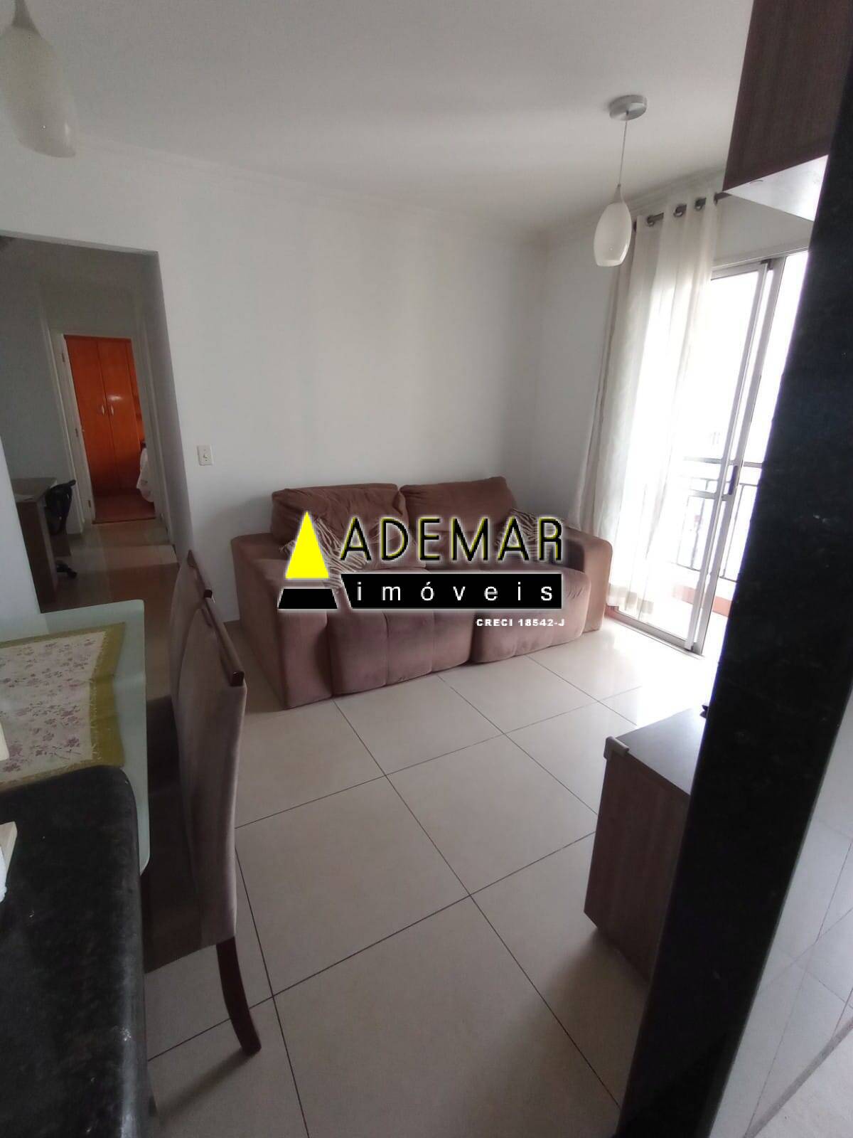 Apartamento à venda com 2 quartos, 54m² - Foto 1