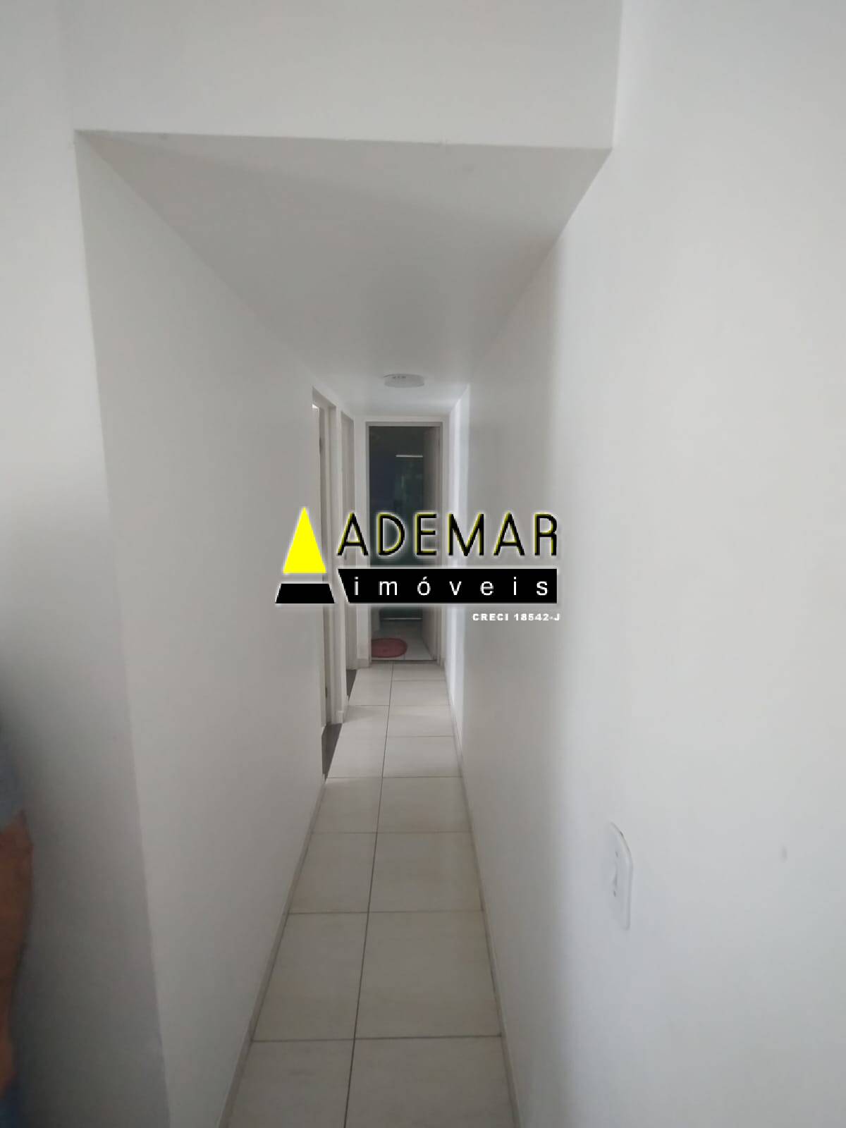 Apartamento à venda com 2 quartos, 43m² - Foto 5