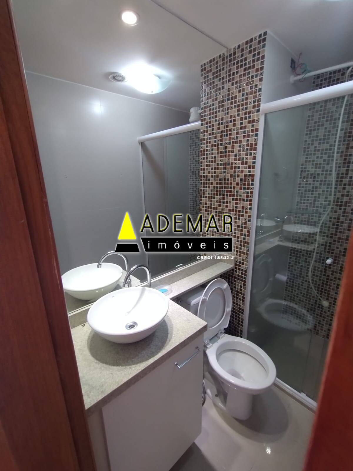 Apartamento à venda com 2 quartos, 44m² - Foto 14