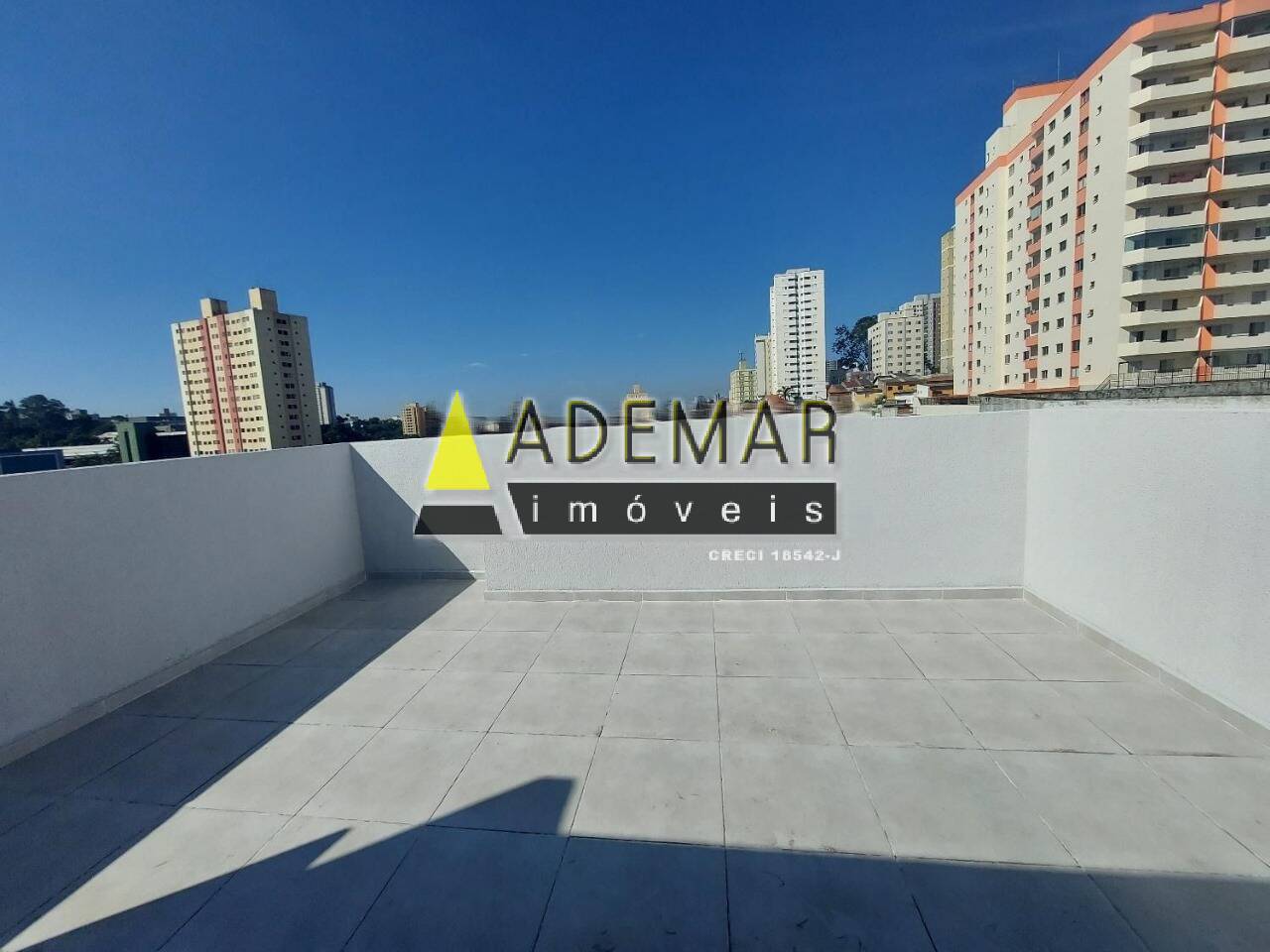 Apartamento à venda com 1 quarto, 33m² - Foto 3