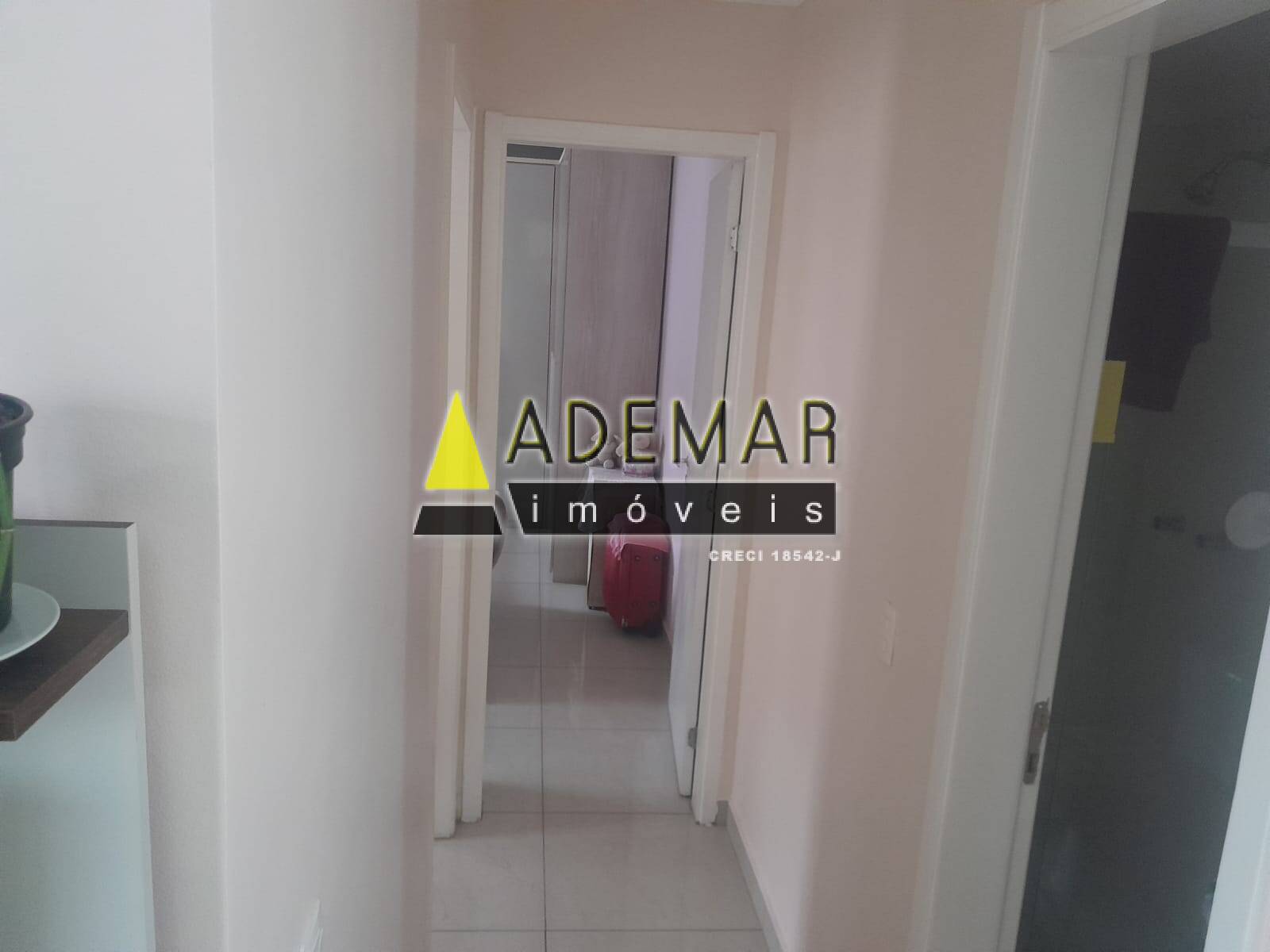 Apartamento à venda com 2 quartos, 52m² - Foto 4