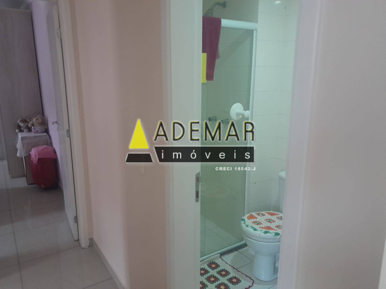 Apartamento à venda com 2 quartos, 52m² - Foto 2