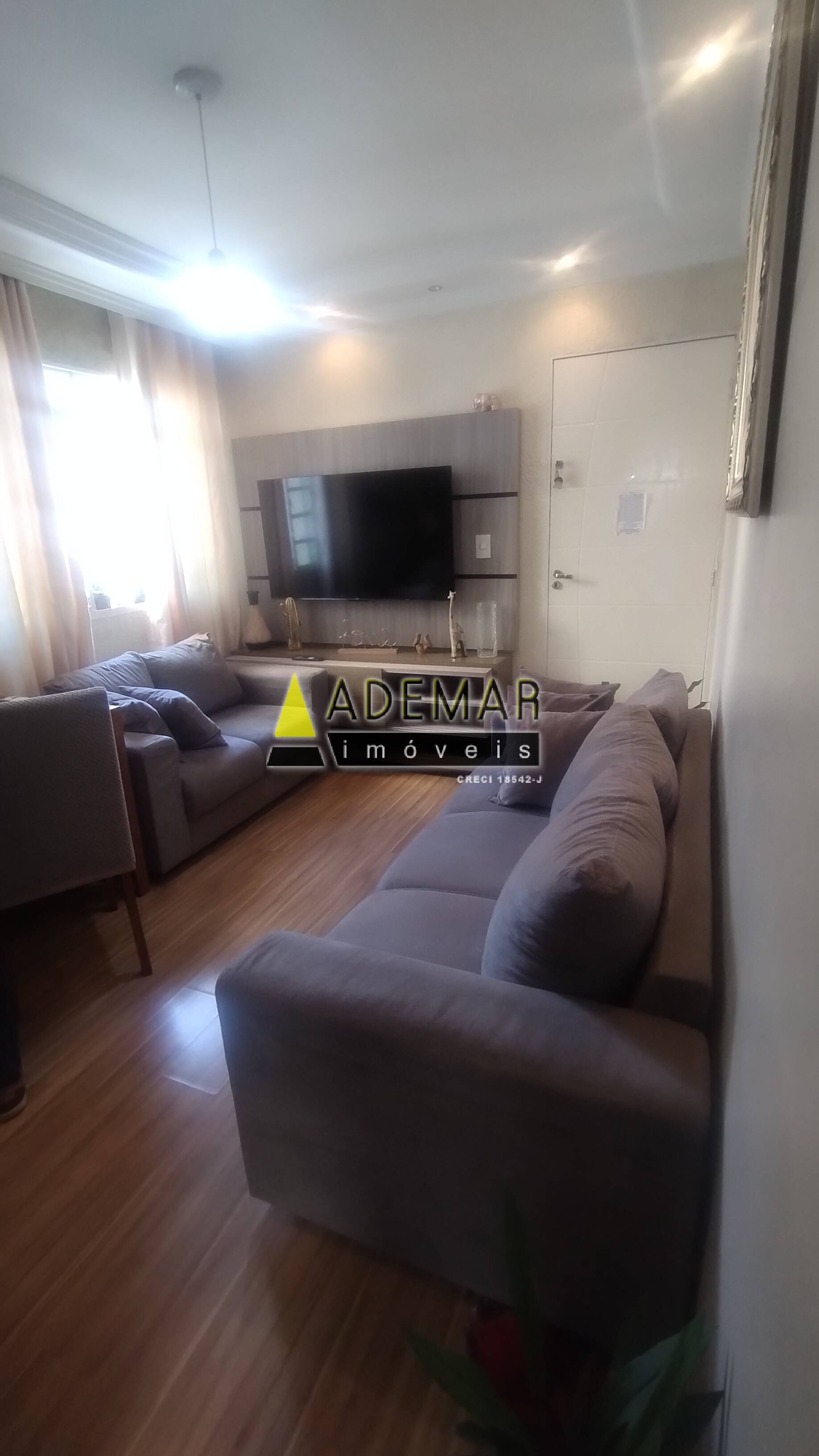 Apartamento à venda com 2 quartos - Foto 1