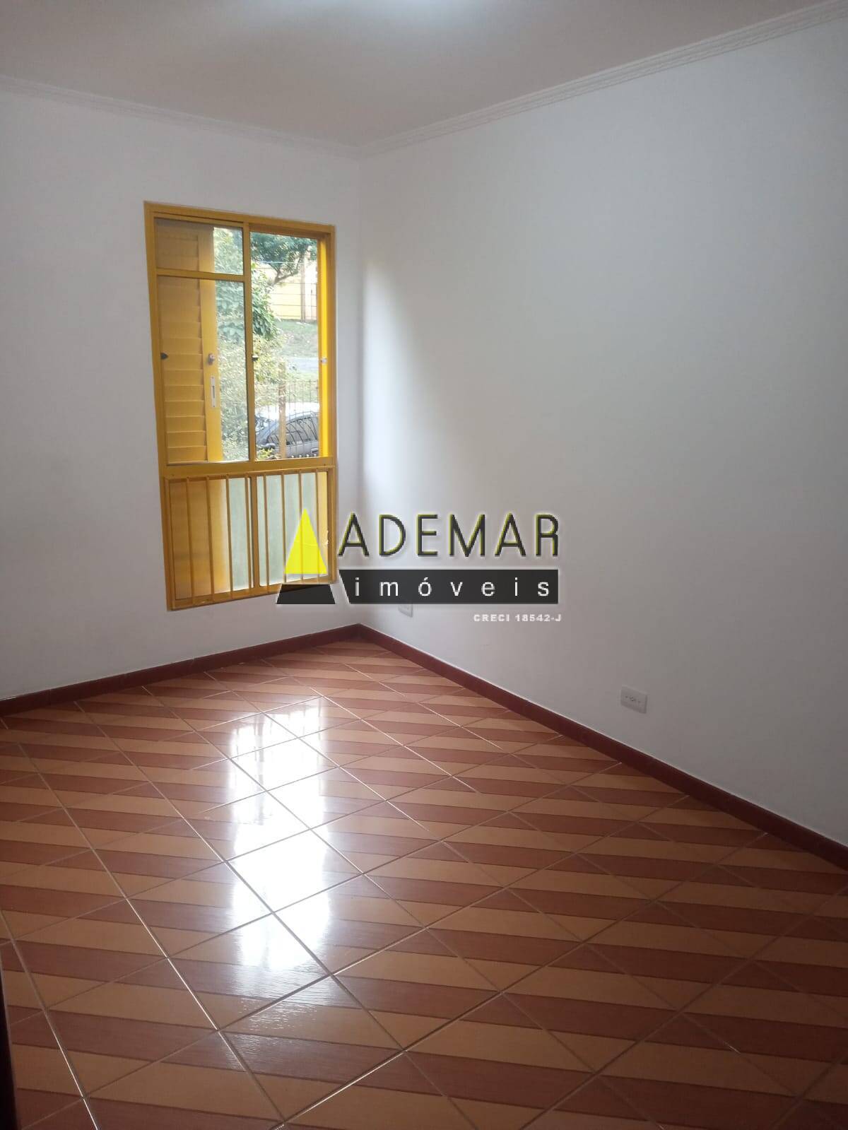 Apartamento à venda com 2 quartos, 55m² - Foto 2