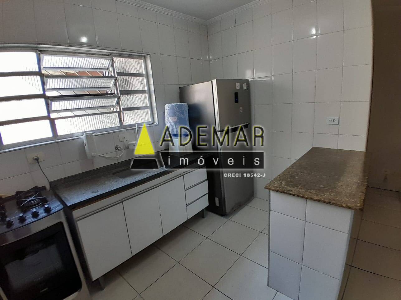 Casa à venda com 3 quartos, 124m² - Foto 18