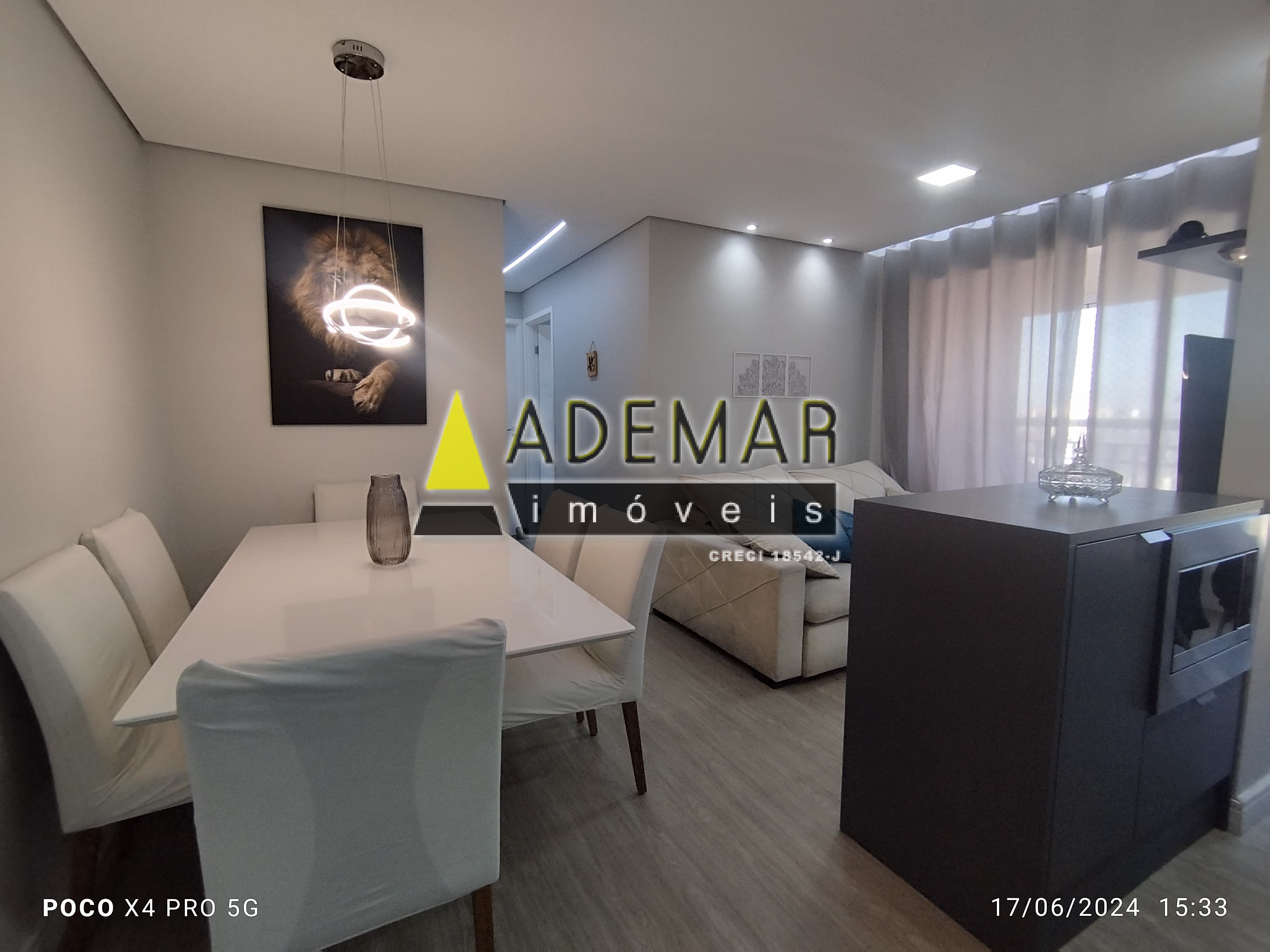 Apartamento à venda com 2 quartos, 56m² - Foto 1