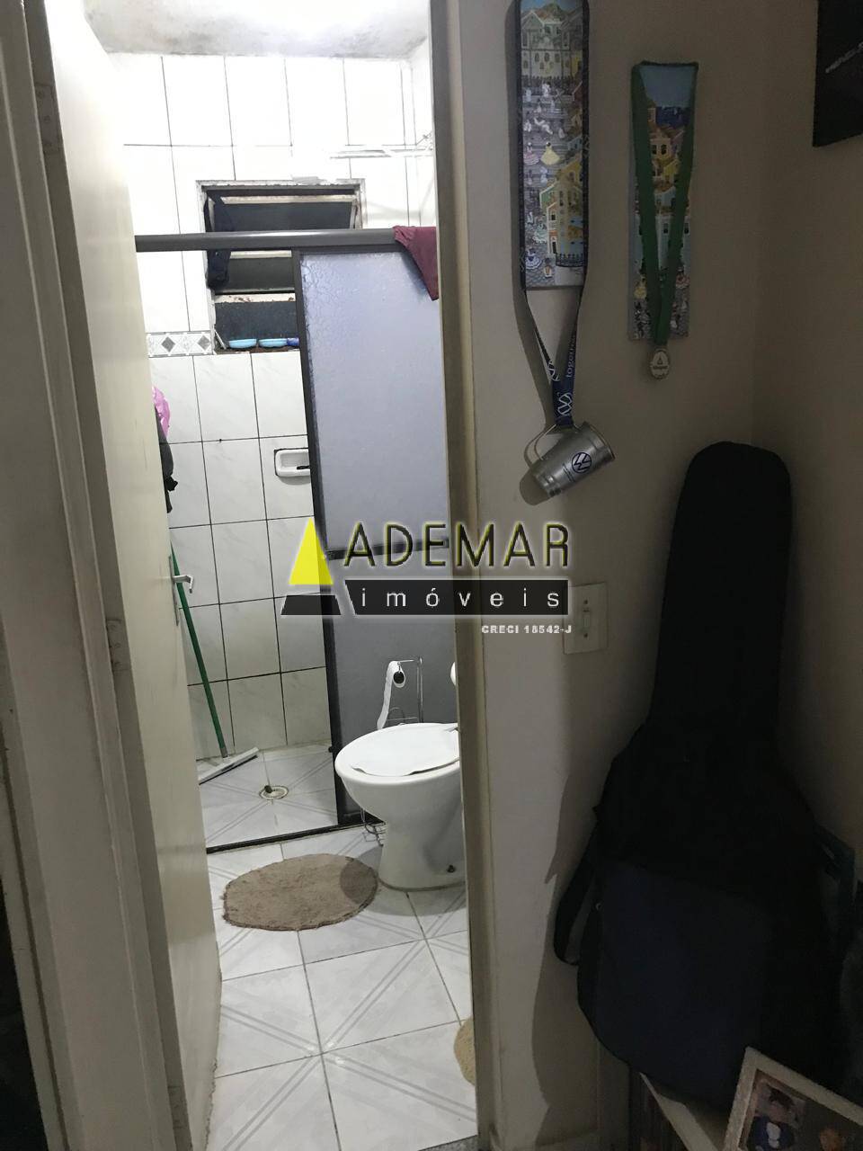 Apartamento à venda com 2 quartos, 50m² - Foto 2