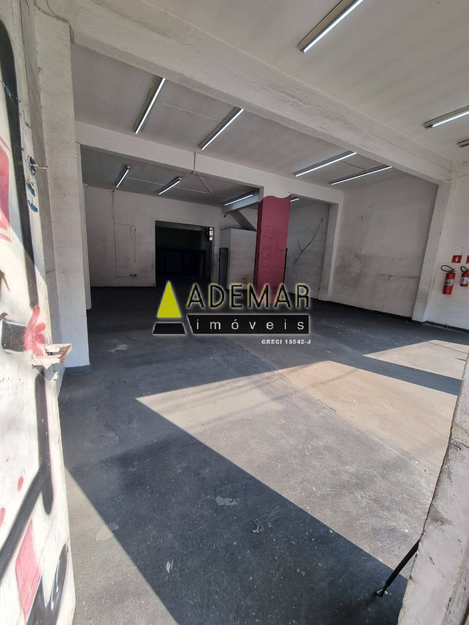 Depósito-Galpão-Armazém para alugar, 205m² - Foto 11