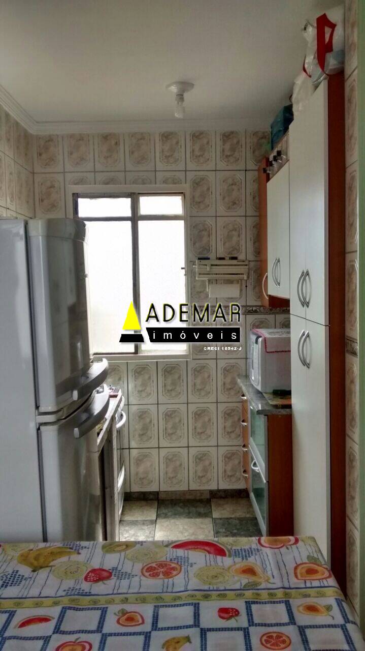 Apartamento à venda com 2 quartos, 43m² - Foto 4