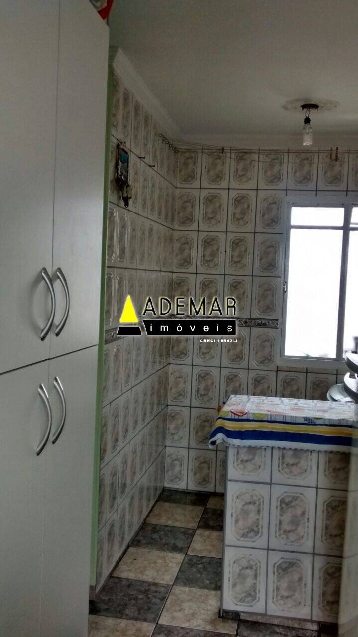 Apartamento à venda com 2 quartos, 43m² - Foto 8