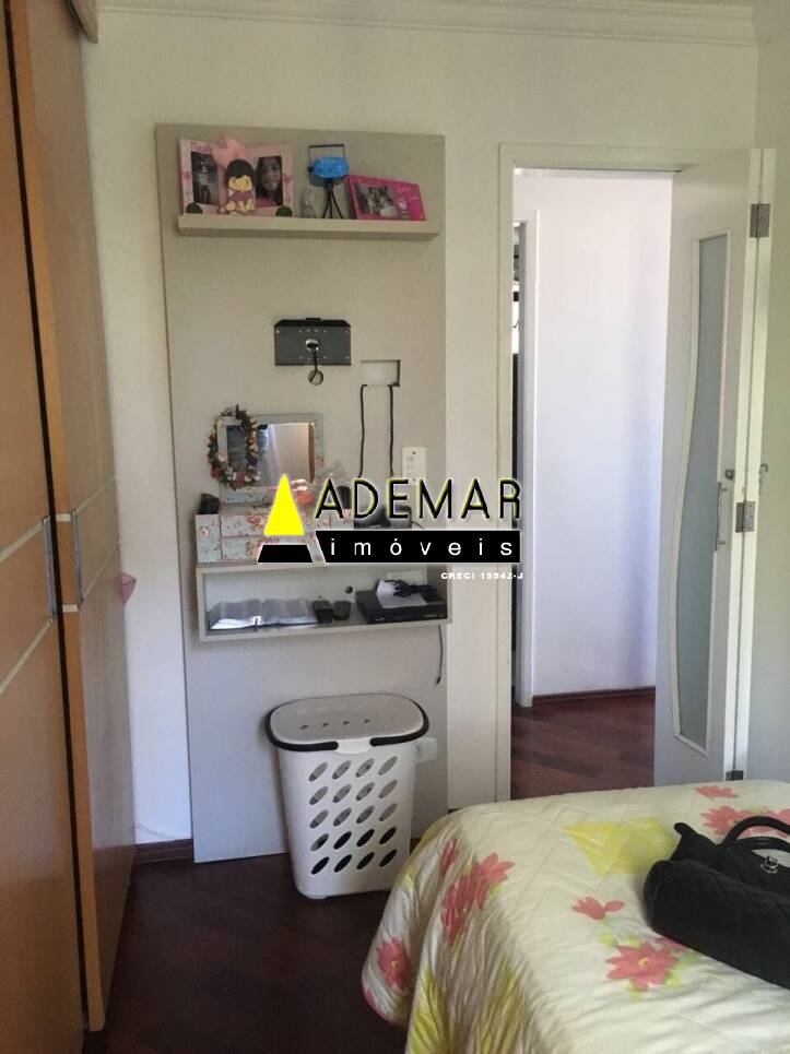 Apartamento à venda com 3 quartos, 70m² - Foto 3