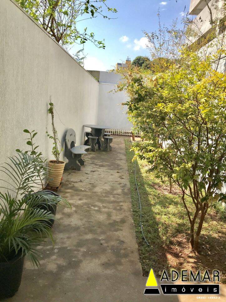 Casa à venda com 3 quartos, 125m² - Foto 7